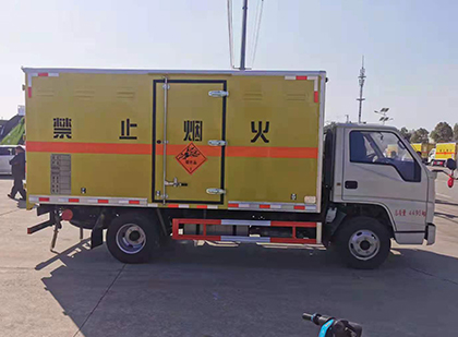 肇州爆破器材运输车技术升级与安全合规新趋势